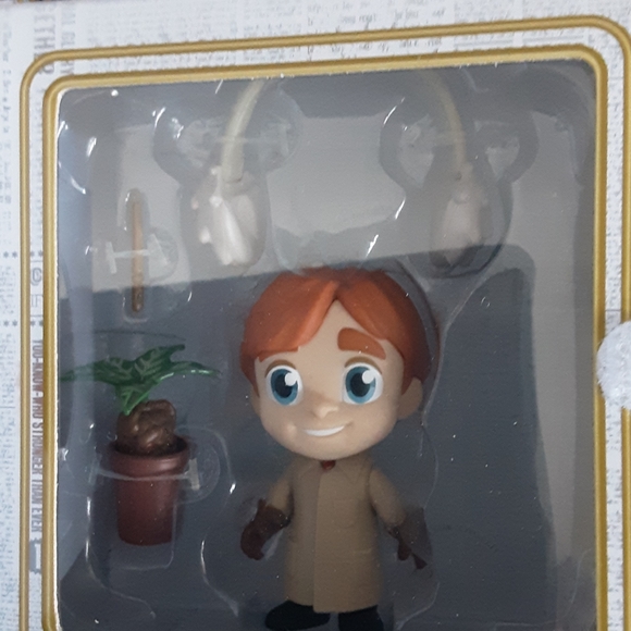 BNIB 5STAR RON WEASLEY - Picture 2 of 2